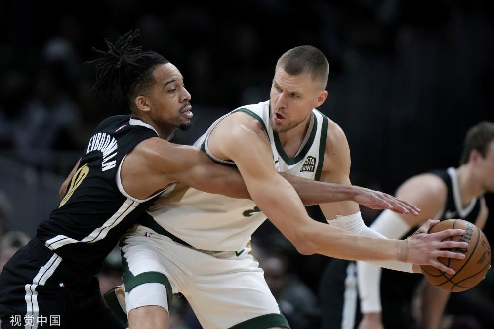 一项雄心勃 一项雄心勃